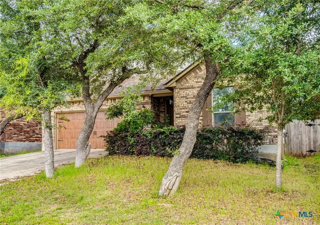 3rd image of 813 Foxtail Run, San Marcos, TX 78666 | MLS# 613689