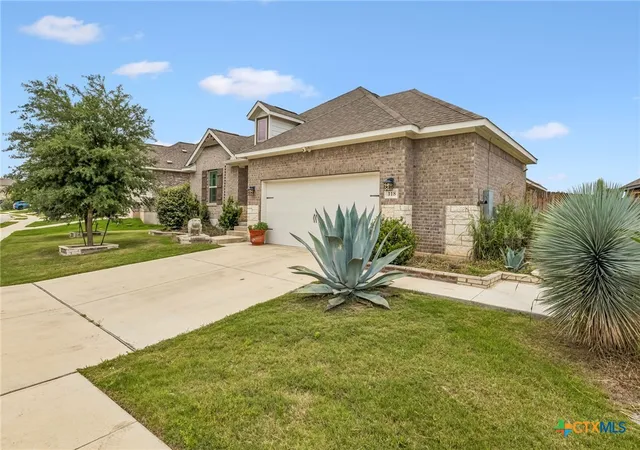 2nd image of 318 Blue Oak Blvd, San Marcos, TX 78666 | MLS# 613696