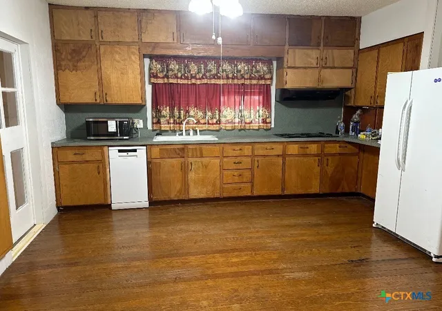Photo 4 of Single family home for sale at 310 W Ave A, Copperas Cove, TX 76522 | MLS# 613704 | Listing updated on 2026-07-14