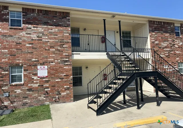 1st image of 105 W Truman Ave, Copperas Cove, TX 76522 | MLS# 613708