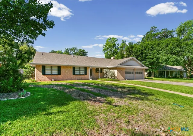 Photo 3 of Single family home for sale at 3401 Buffalo Trl, Temple, TX 76504 | MLS# 613604 | Listing updated on 2026-06-02