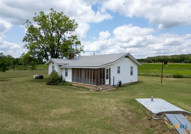 5th image of 1233 County Road 434, Hamilton, TX 76531 | MLS# 613807
