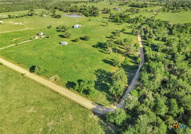 Homes for sale in Hallettsville, TX | 1007 County Road 380, Hallettsville, TX 77964 | MLS# 613791