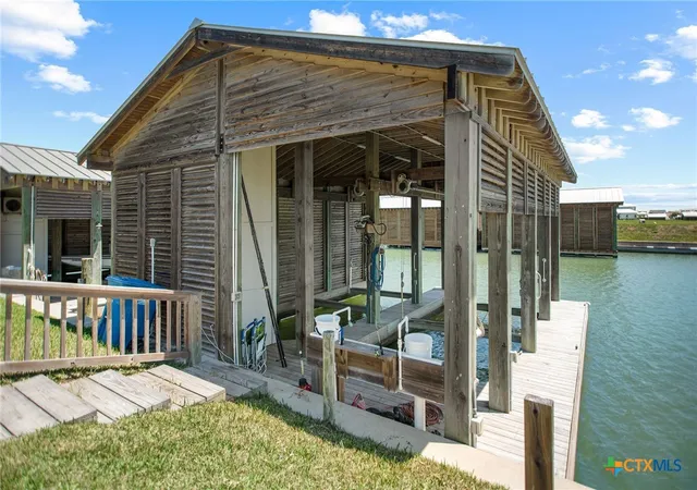 1st image of 509 S 7th St, Port O Connor, TX 77982 | MLS# 613813