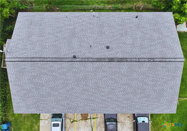 2nd image of 1705 Holloman Dr, Port Lavaca, TX 77979 | MLS# 613866