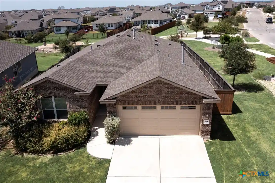 Single family home for sale at 104 Cypress Hills Rd, San Marcos, TX 78666 | MLS# 613896
