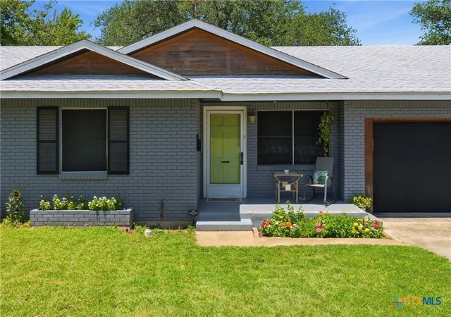 1st image of 1406 N Penelope St, Belton, TX 76513 | MLS# 612976