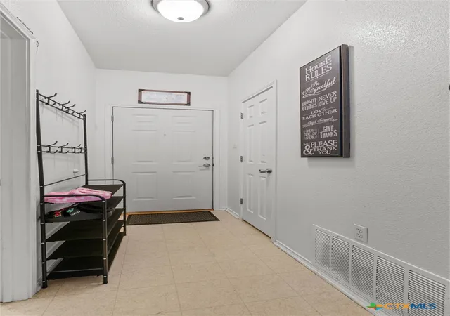 3rd image of 2701 Westwood Dr, Killeen, TX 76549 | MLS# 613971