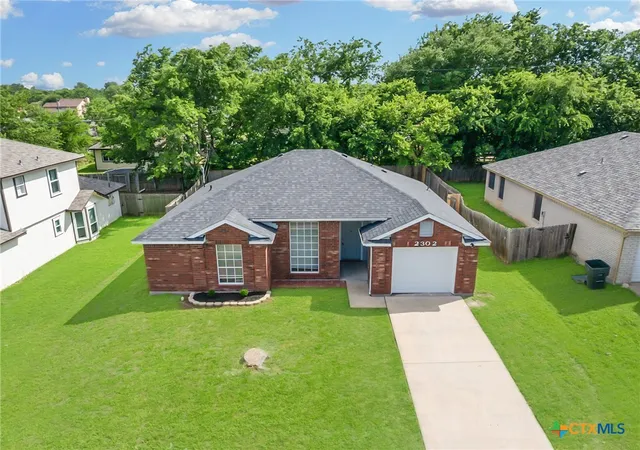Photo 1 of Sale Pending at 2302 Cactus Dr, Killeen, TX 76549 | MLS# 613869 | Listing updated on 2026-07-25