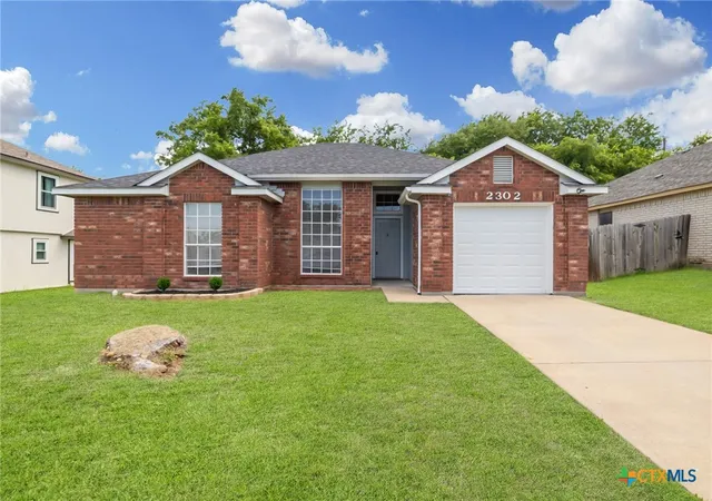 Photo 1 of Sale Pending at 2302 Cactus Dr, Killeen, TX 76549 | MLS# 613869 | Listing updated on 2026-07-25