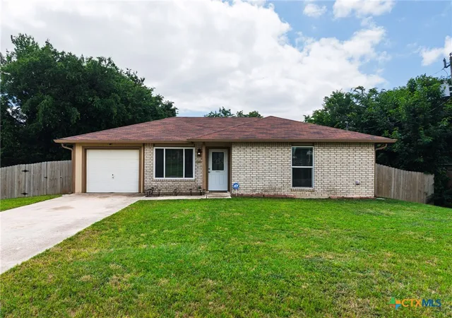 2nd image of 1604 N Main St, Copperas Cove, TX 76522 | MLS# 613291