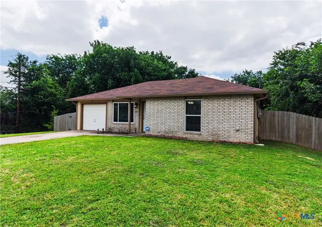 3rd image of 1604 N Main St, Copperas Cove, TX 76522 | MLS# 613291