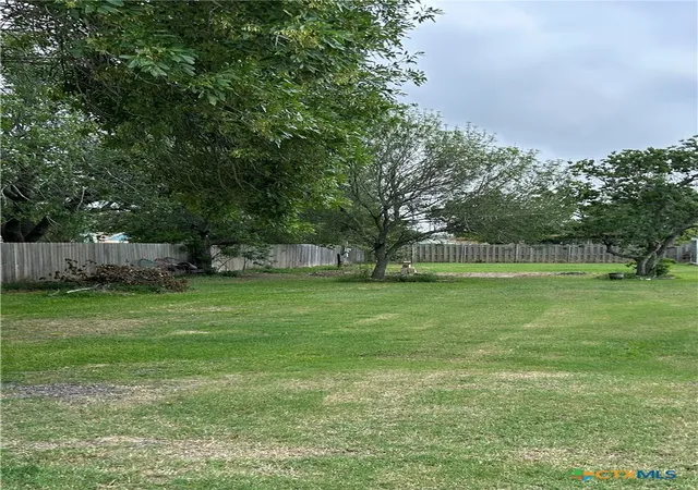 2nd image of 1201 W Broadway Ave, Seadrift, TX 77983 | MLS# 614112