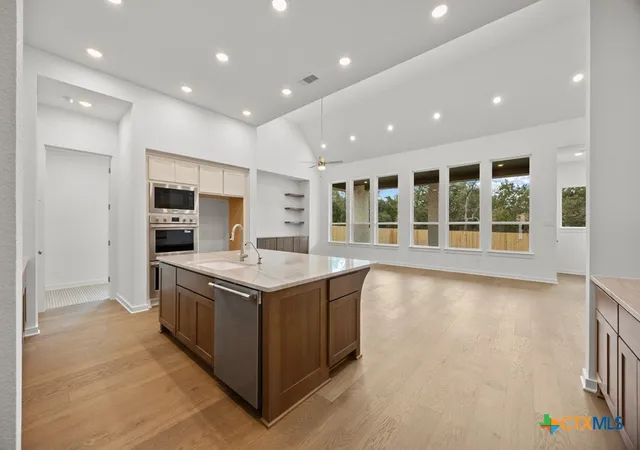 Photo 2 of Single family home for sale at 337 Easthaven Bnd, Liberty Hill, TX 78642 | MLS# 613996 | Listing updated on 2026-10-08