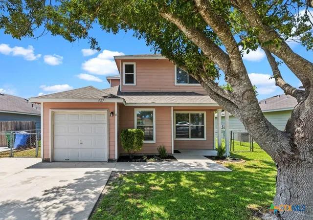 1st image of 527 Roosevelt Dr, Seguin, TX 78155 | MLS# 614117