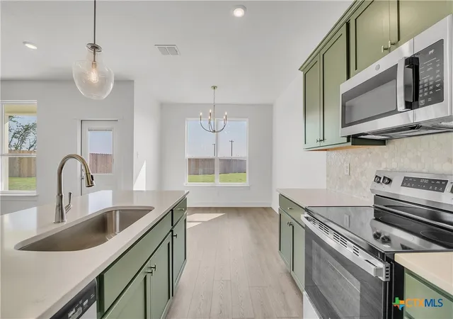 4th image of 186 Lost Horizon Dr, Copperas Cove, TX 76522 | MLS# 612113