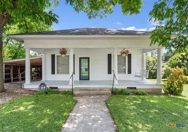 Photo 1 of Single family home for sale at 102 S Hogan St, Holland, TX 76534 | MLS# 614274 | Listing updated on 2026-07-21