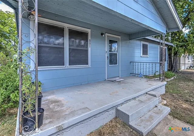 Photo 3 of Single family home for sale at 801 N Main St, Copperas Cove, TX 76522 | MLS# 614241 | Listing updated on 2026-05-21