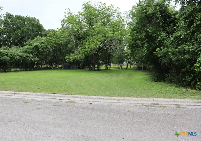 Photo 4 of Land for sale at 1006 Johnson St, Lockhart, TX 78644 | MLS# 614095 | Listing updated on 2026-06-17