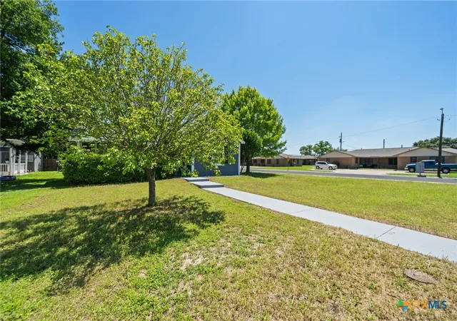 3rd image of 507 Bliss Ln, San Marcos, TX 78666 | MLS# 614390