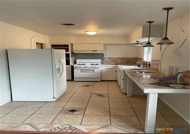 Homes for sale in Copperas Cove, TX | 2202 Mountain Ave, Copperas Cove, TX 76522 | MLS# 614332