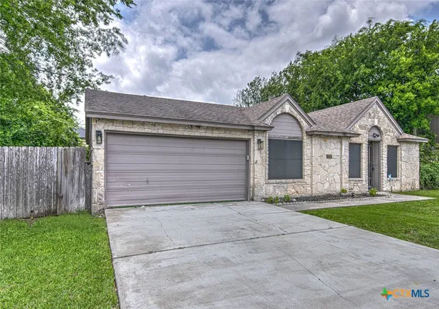 2nd image of 410 Suzie St, Killeen, TX 76542 | MLS# 611424