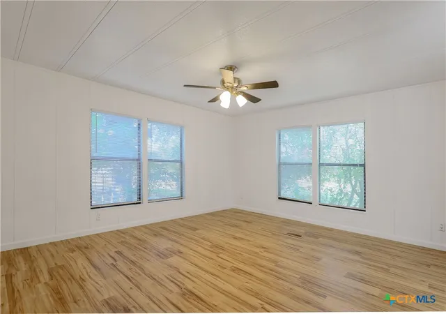 Homes for sale in Luling, TX | 3041 Fm 671, Luling, TX 78648 | MLS# 614417