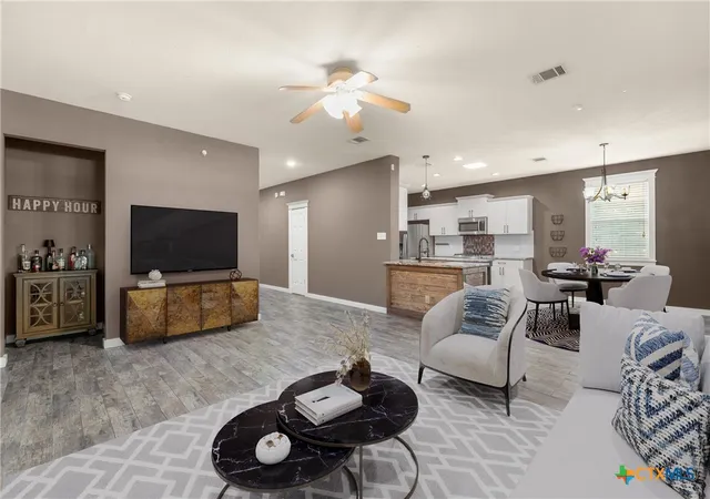 2nd image of 411 Olmos Dr, Leander, TX 78641 | MLS# 613304