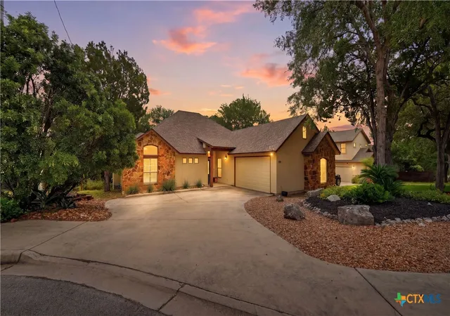 35th image of 808 Elmwood Cvs, New Braunfels, TX 78130 | MLS# 613562