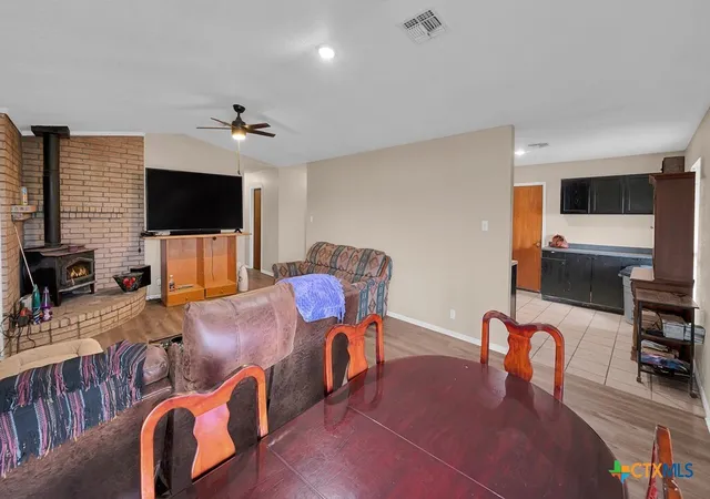 4th image of 9796 E Us 190 Hwy, Rogers, TX 76569 | MLS# 613416