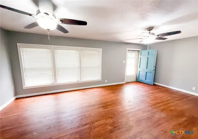 2nd image of 2611 Jackson Dr, Gatesville, TX 76528 | MLS# 614447