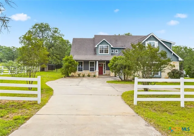Photo 1 of Single family home for sale at 169 Old 71, Cedar Creek, TX 78612 | MLS# 614101 | Listing updated on 2026-07-23
