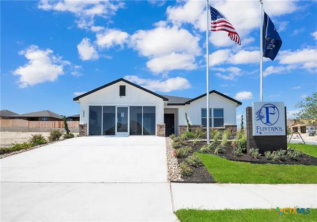 Homes for sale in Copperas Cove, TX | 202 Great Hills Dr, Copperas Cove, TX 76522 | MLS# 614507