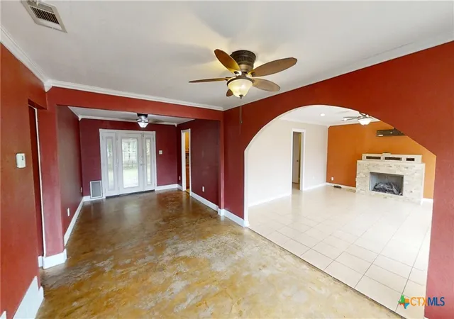 2nd image of 924 Holly St, Copperas Cove, TX 76522 | MLS# 613484