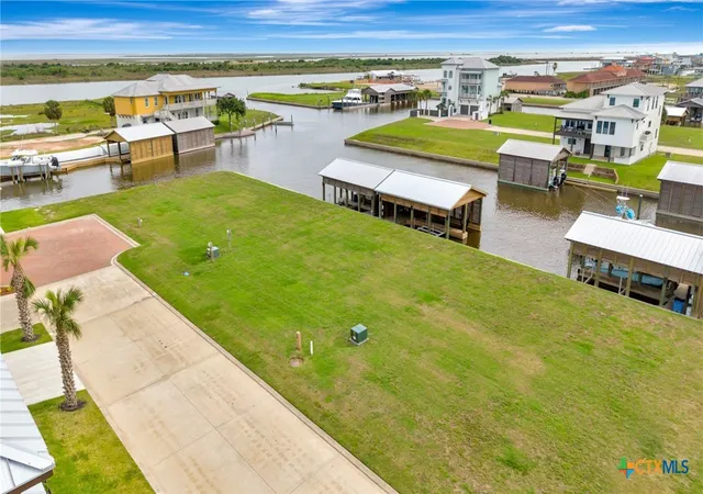 3rd image of 4 Cerith Dr, Port O'connor, TX 77982 | MLS# 614624