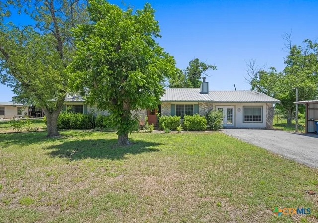2nd image of 1961 Bolton Rd, Marion, TX 78124 | MLS# 614690