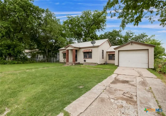 3rd image of 104 E Reagan Ave, Copperas Cove, TX 76522 | MLS# 614351