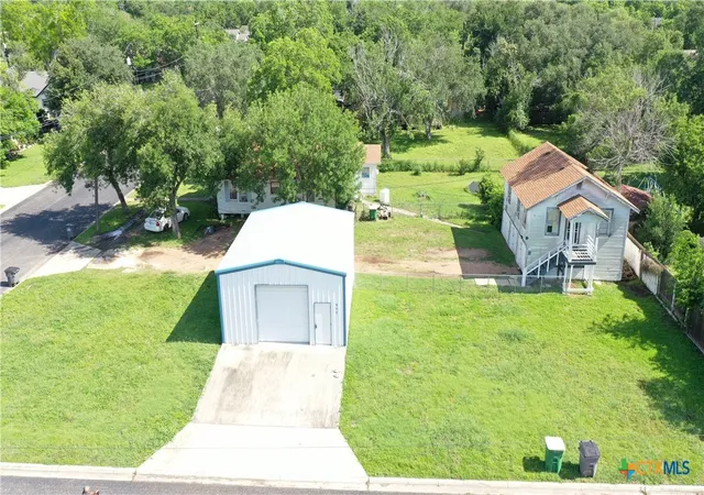 3rd image of 1704 N Goldman St, Victoria, TX 77901 | MLS# 614707