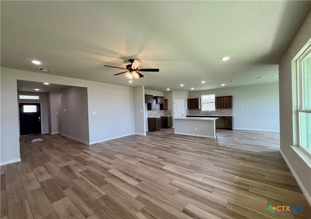 Photo 4 of Single family home for sale at 3204 Seeker St, Killeen, TX 76549 | MLS# 614728 | Listing updated on 2026-06-30