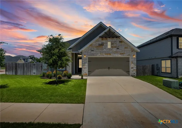 2nd image of 215 Cabiness Dr, Salado, TX 76571 | MLS# 614700