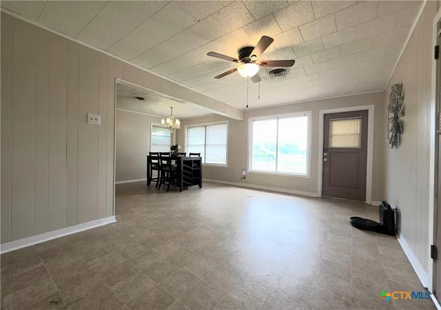 Photo 4 of Single family home for sale at 2865 Fm 1685, Victoria, TX 77905 | MLS# 614582 | Listing updated on 2026-07-13