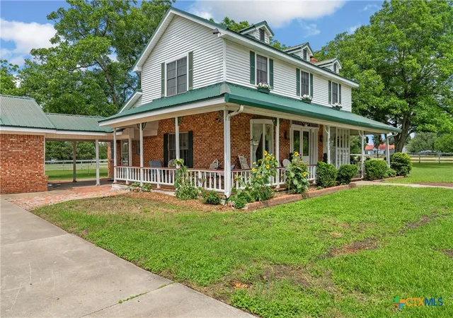 3rd image of 803 S Stallworth, Rosebud, TX 76570 | MLS# 614790