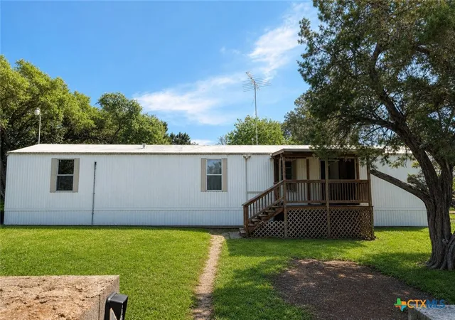 Homes for sale in Canyon Lake, TX | 1130 Sir Galahad, Canyon Lake, TX 78133 | MLS# 614815