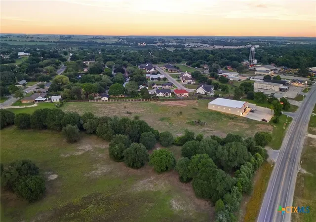 Homes for sale in Shiner, TX | Tbd Us Hwy 90a, Shiner, TX 77984 | MLS# 614877
