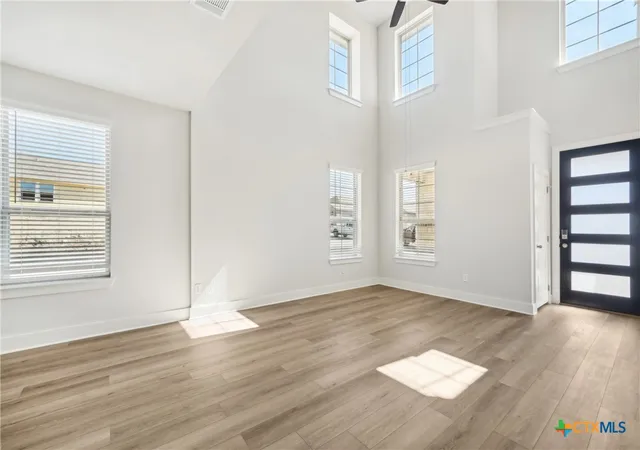 4th image of 200 Barton Pt, San Antonio, TX 78108 | MLS# 614337