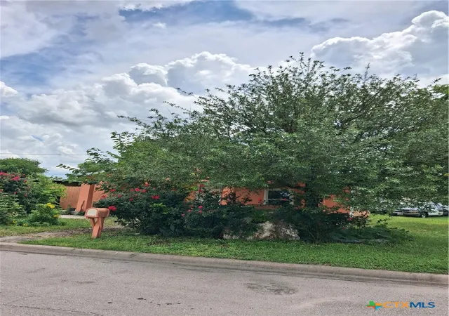 Homes for sale in Temple, TX | 315 S 5th St, Temple, TX 76504 | MLS# 613033