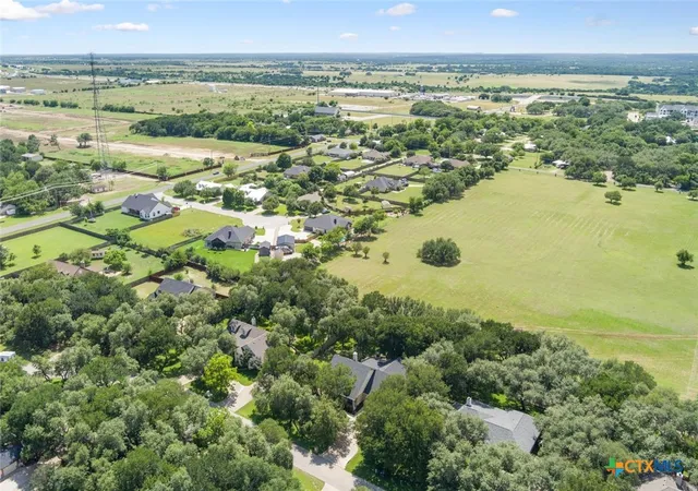 3rd image of 1208 Salado Oaks Dr, Salado, TX 76571 | MLS# 614985