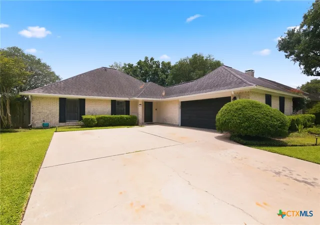 Photo 1 of Single family home for sale at 209 Champions Row, Victoria, TX 77904 | MLS# 614612 | Listing updated on 2026-06-18