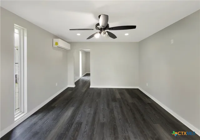 Photo 13 of Single family home for sale at 317 S Emma, Bartlett, TX 76511 | MLS# 614493 | Listing updated on 2026-09-19