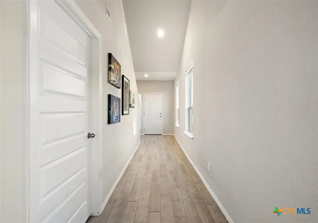 4th image of 408 Black Opal Dr, Jarrell, TX 76537 | MLS# 614873